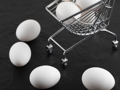 Яйця різко додали в ціні: скільки за десяток — PMG.ua