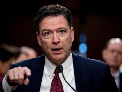 У США колишньому директору ФБР Джеймсу Комі втретє висунули звинувачення — цього разу за витік секретних даних