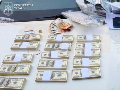 У Києві викрили двох адвокатів, які виманили 55 тисяч євро у виробника дронів для ЗСУ