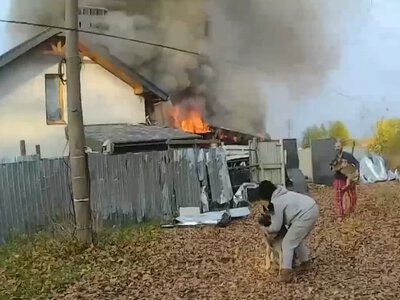 Не могла вибратися з будинку після удару: як рятували жінку під Харковом 📹
