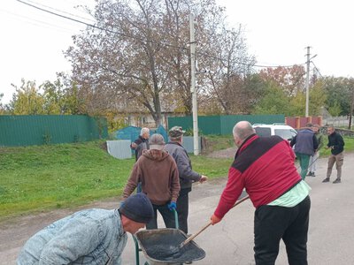 На Смілянщині жителі села після смертельної ДТП зібрали понад 80 тисяч гривень на ремонт дороги