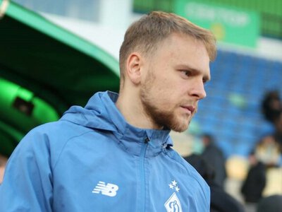 Футболіста київського Динамо довели до сліз у роздягальні, – джерело