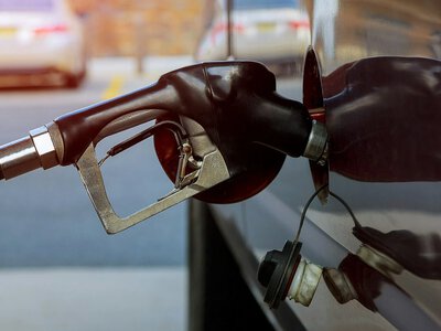 Автогаз дорожчає, окремі мережі АЗС знижують ціни на бензин і дизель - моніторинг