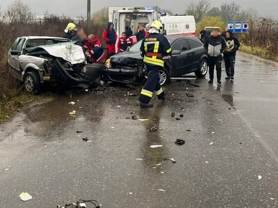  На Закарпатті водій спричинив ДТП із трьома автомобілями 