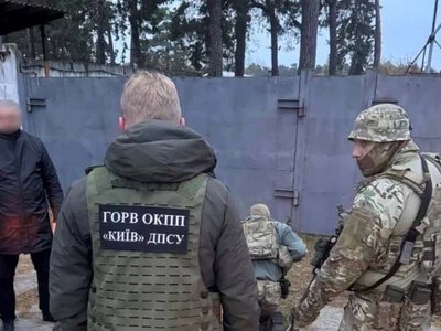 На Київщині викрили схему продажу “гуманітарних” авто для ЗСУ на 9,5 млн грн