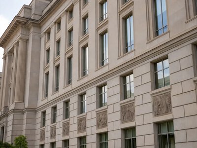 У USAID не знайшли кадрового запису про Джеремі Льюїна