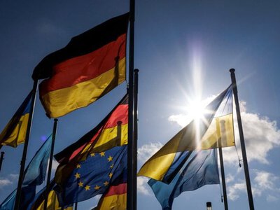 FT: ЄС тисне на союзників через загрозу дефіциту фінансування України
