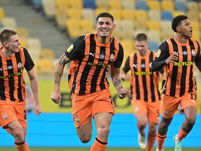 «Шахтар» у більшості розгромив «Динамо» в Кубку України