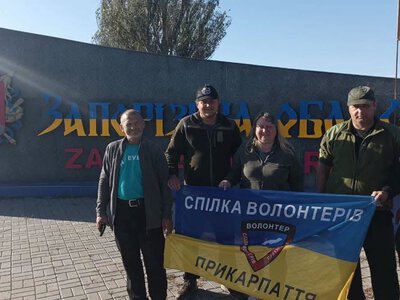 Волонтери з Франківська доставили допомогу військовим у три області