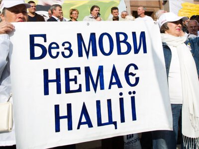 «Не катуйте свою дитину. Не робіть її рідною мовою мову не цієї землі», — акторка Вікторія Хмельницька