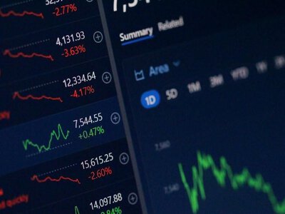 Бульбашка ШІ загрожує світовій економіці: аналітики попередили про повторення кризи 2008 року