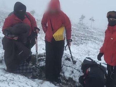 Туристці з Києва стало зле в районі гори Жид-Магура: її евакуювали квадроциклом (ФОТО)