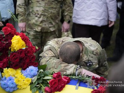 На щиті повернувся 21-річний захисник: на Одещині попрощалися з поліцейським Дмитром Колондяком