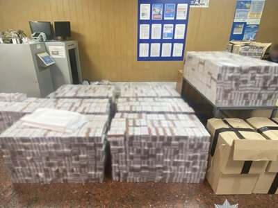 Вінницькі прикордонники виявили контрабанду - вага автівки не відповідала заявленій у документах