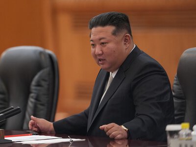 Кім Чен Ин наказав посилити підготовку армії КНДР до війни