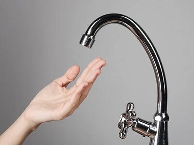 У Миколаєві відключили воду у будинках на чотирьох вулицях: список адрес