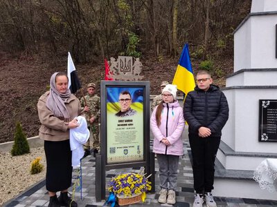 У селі Семенівка на Городенківщині відкрили Алею Героїв та Алею віри і надії
