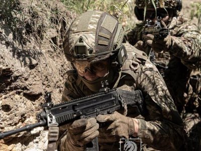 Зеленський заявив, що позиції України на фронті найсильніші за тривалий час війни