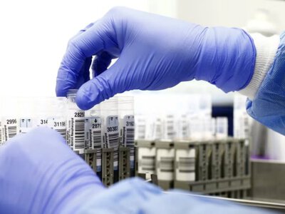 У мережі поширюють фейк про витік небезпечного вірусу з біолабораторії у Львові