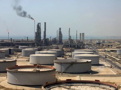 Saudi Aramco наростила постачання нафти до Європи після відновлення експортних маршрутів, – Bloomberg