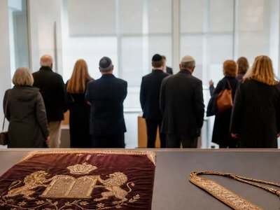 Берліну повернули ритуальні тканини, вивезені до США після війни — Jerusalem Post