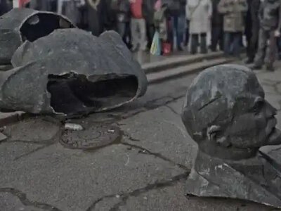 У Казахстані російські наративи про «славне» радянське минуле розбилися об історичну пам’ять