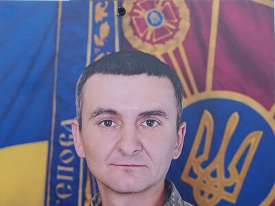 Сумська громада попрощалася із захисником України Сергієм Педосом