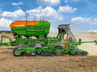 Cirrus Grand: обробка ґрунту та сівба за один прохід
