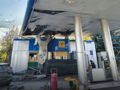На Дніпропетровщині росіяни атакували АЗС Укрнафти, є поранений