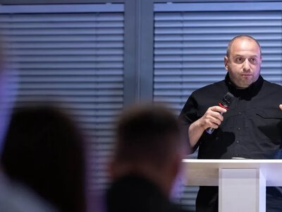 Рустем Умєров попередив про чергові провокації та фейкові повідомлення від його імені