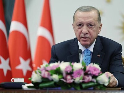 Туреччина готова сприяти дипломатичному врегулюванню війни в Україні – Ердоган поговорив із Трампом