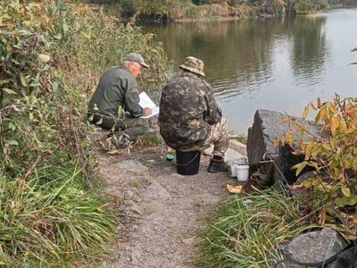 У трьох громадах на Рівненщині провели рейди на водоймах