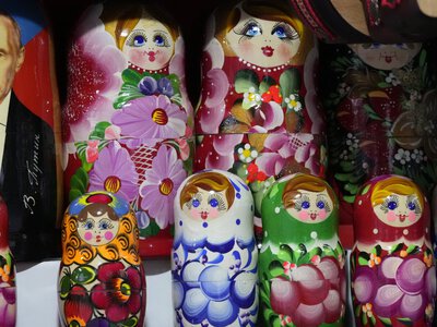 Франція в гібридній війні з РФ: досвід “Матрьошки” та інші успіхи, корисні для України