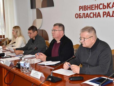 Депутати Рівненської облради матимуть більше часу на звітування перед виборцями