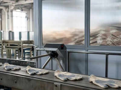 GRC заявила, що російські посередники пропонують бізнесу працівників з КНДР — ABC News Australia
