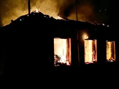 В Інгульці на Херсонщині горів приватний будинок. ФОТО - Херсон Daily