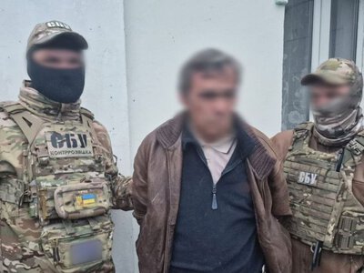 Знімав ТЕЦ з вікна вантажівки: на Київщині затримали агента ФСБ