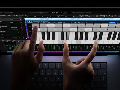 Apple представить новий MacBook Pro з дисплеєм PROLED XDR та інноваційним інтерфейсом Touch