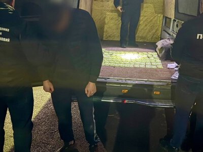  Закарпатця підозрюють у нелегальному переправленні людей за кордон 