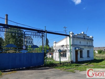 Завод під Бердичевом не працює сім років — за нього змагалися до останньої тисячі гривень