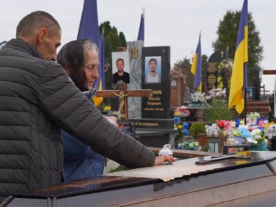 Фронт пережив, а біль утрати — ні: воїн помер після похорону матері