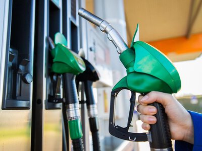 Росія послаблює обмеження на бензин, але є нюанс: що відбувається на АЗС ворога