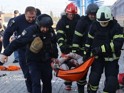 Десятки осколкових поранень: медики розповіли про стан постраждалих у Дніпрі. ОНОВЛЕНО