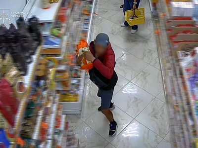 У Мукачеві засуджено грабіжника, який тиждень тероризував місцеві магазини раптовими набігами