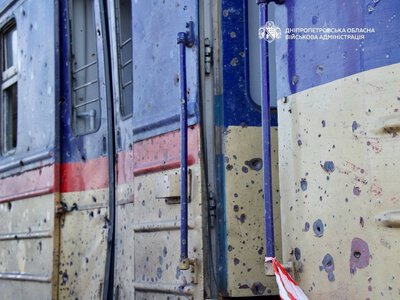 «Укрзалізниця» перегляне безпекові протоколи після удару росіян по вокзалу в Дніпрі