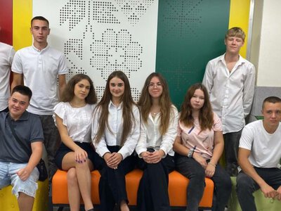 Нинішні десятикласники зможуть завершити навчання у своїй школі після зміни її типу: Рада ухвалила закон