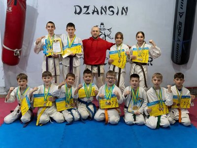 Кобеляцькі спортсмени здобули 35 медалей на чемпіонаті з бойового двоборства в Полтаві