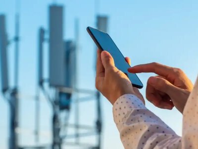 Мобільний зв’язок під час блекаутів: на Рівненщині тестують готовність мереж до знеструмлень