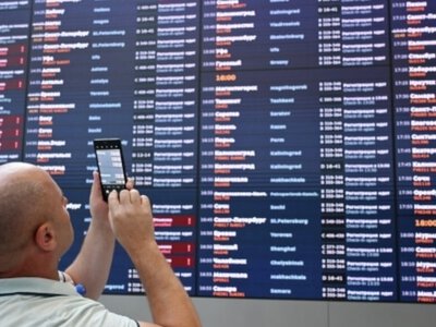 Російські аеропорти вчергове обмежують польоти через загрозу дронів