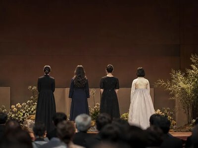 Blackpink отримали орден Окгван і стали першою жіночою K-pop-групою — Korea Herald